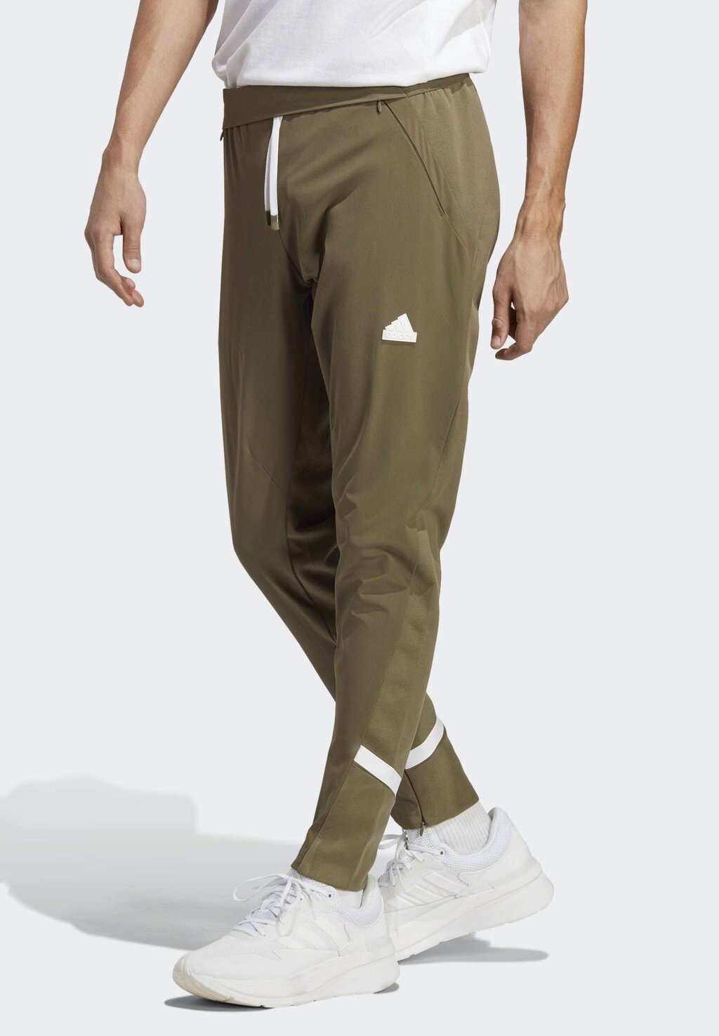 

Спортивные брюки Designed 4 Gameday adidas Sportswear, цвет olive strata