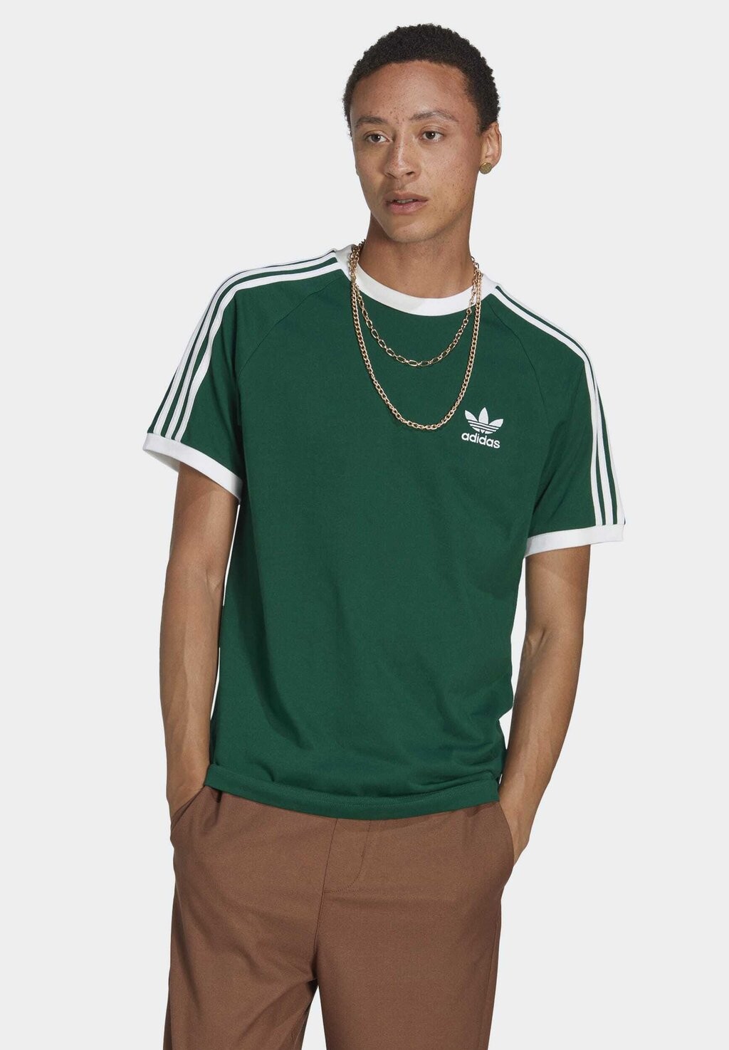 

Футболка с принтом adidas Originals, темно-зеленый