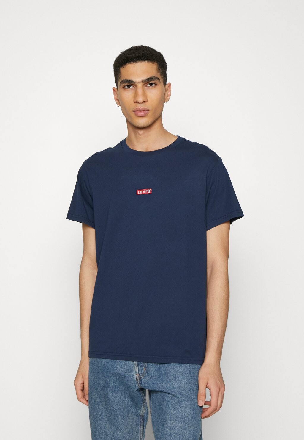 

Футболка с принтом Relaxed Levi's, цвет dress blues