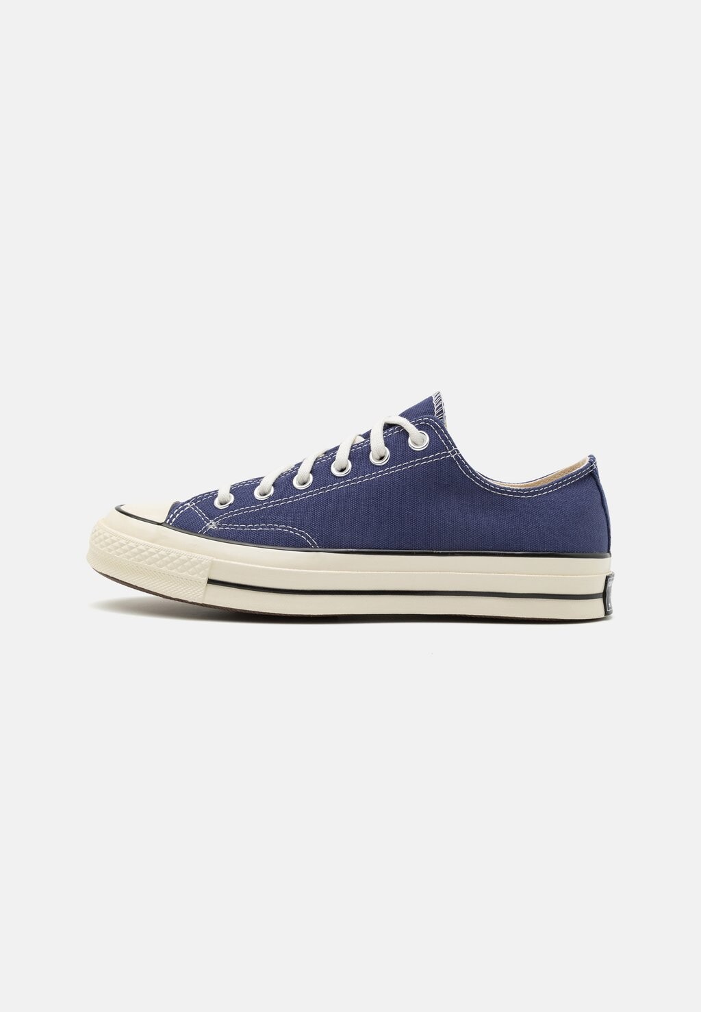 

Кроссовки Converse