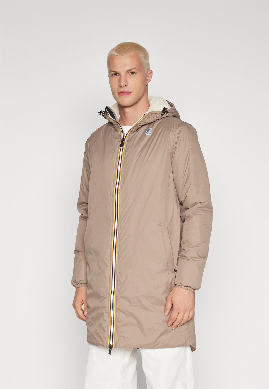 

Водонепроницаемые K-Way LE VRAI 3.0 EIFFEL UNISEX BEAR, цвет beige taupe