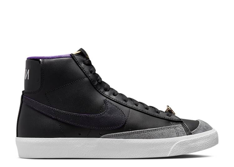 

Кроссовки Nike BLAZER MID '77 EMB 'WORLD CHAMP - BLACK', черный