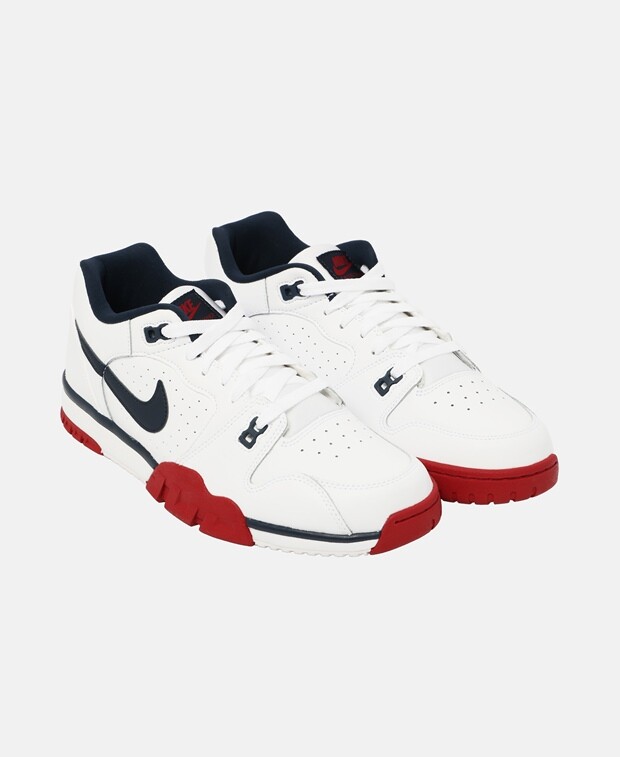 

Кроссовки Nike, белый
