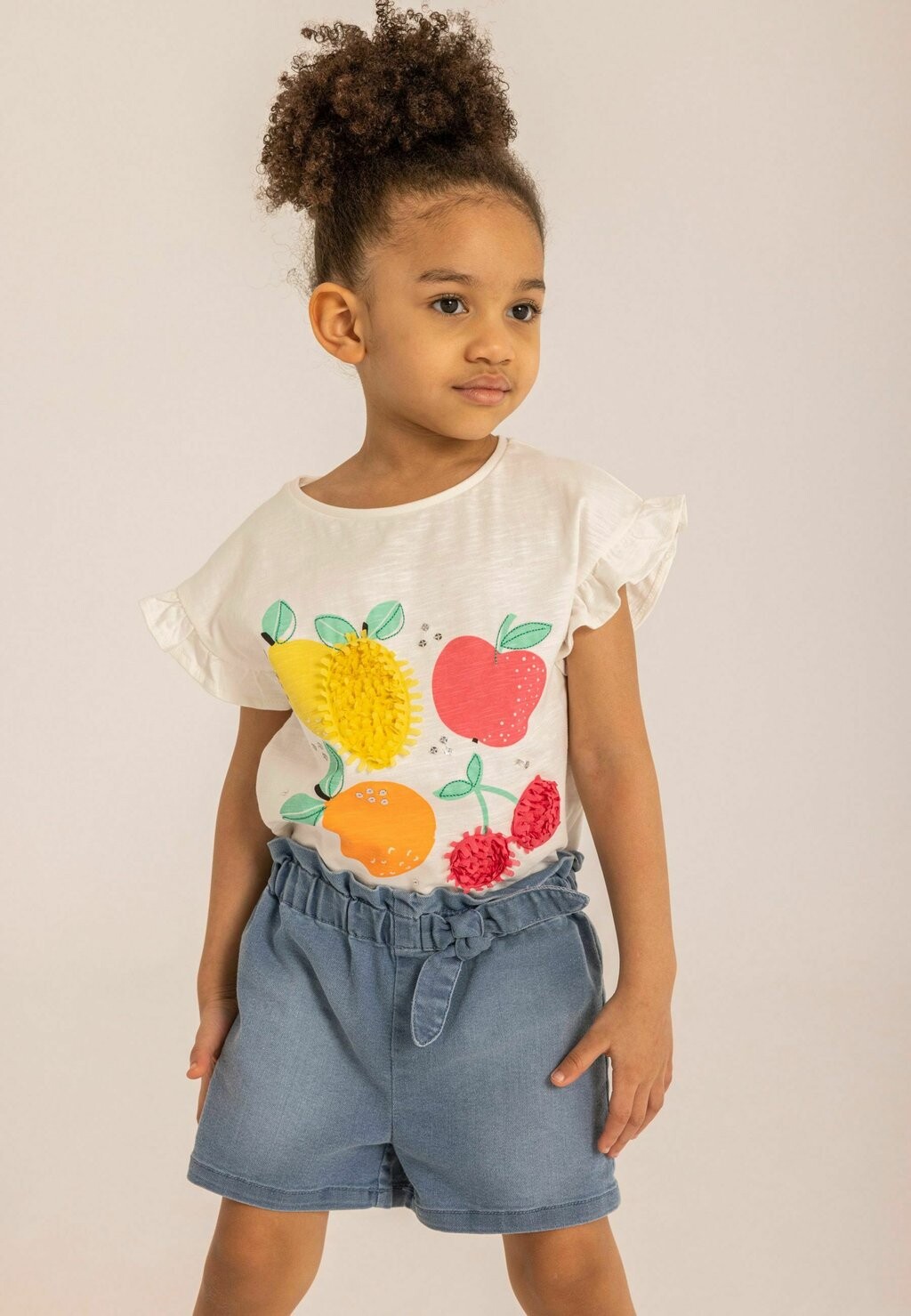 

Футболка с принтом SEQUINES FRUITS MINOTI, цвет white