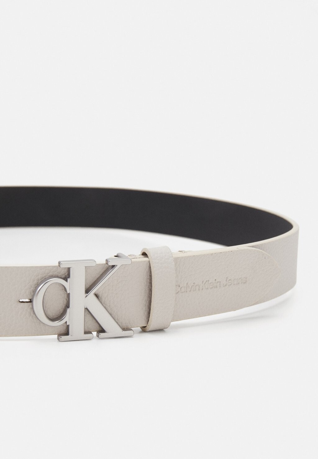 

Ремень Round Mono Plaque Belt 30Mm Calvin Klein, кремовый