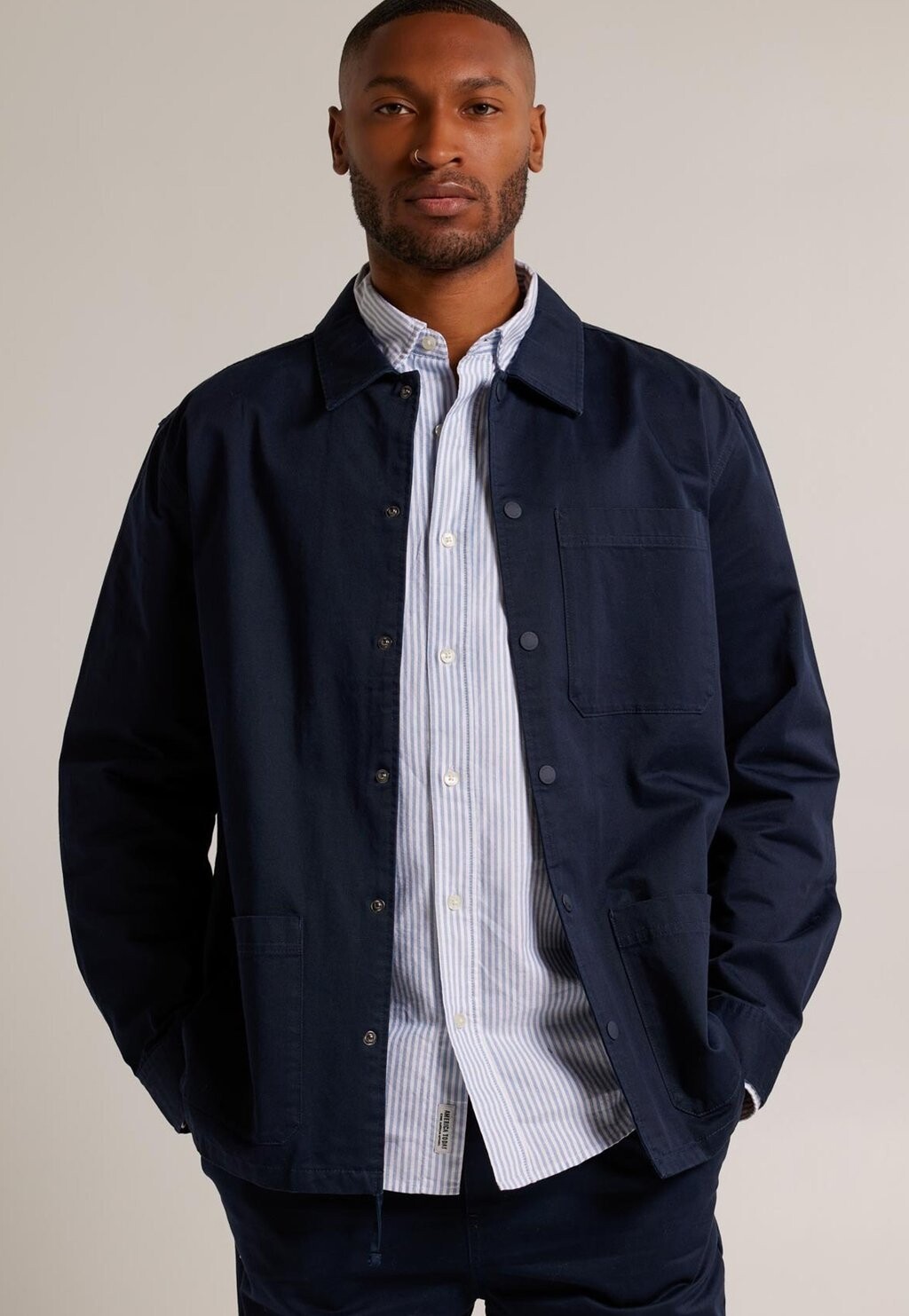 

Рубашка HESTON America Today, цвет dark blue