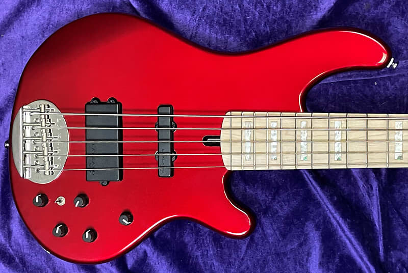 

Басс гитара Lakland Skyline 55-02 Custom, Candy Apple Red / Maple