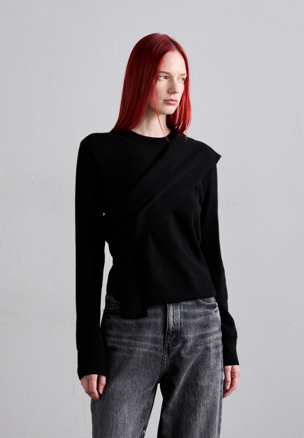 

Вязаный свитер CREWNECK MM6 Maison Margiela, черный