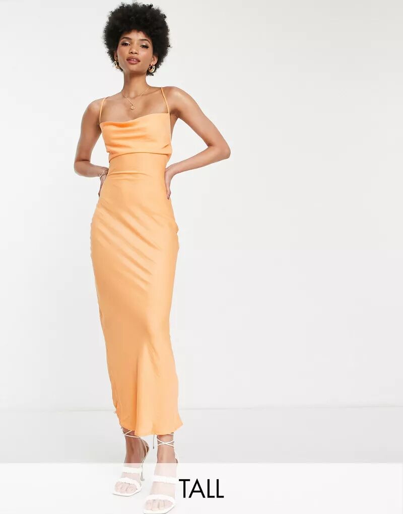 Оранжевое атласное платье миди с воротником-хомутом In The Style Exclusive оранжевое чайное платье миди с присборенными манжетами и пуговицами in the style