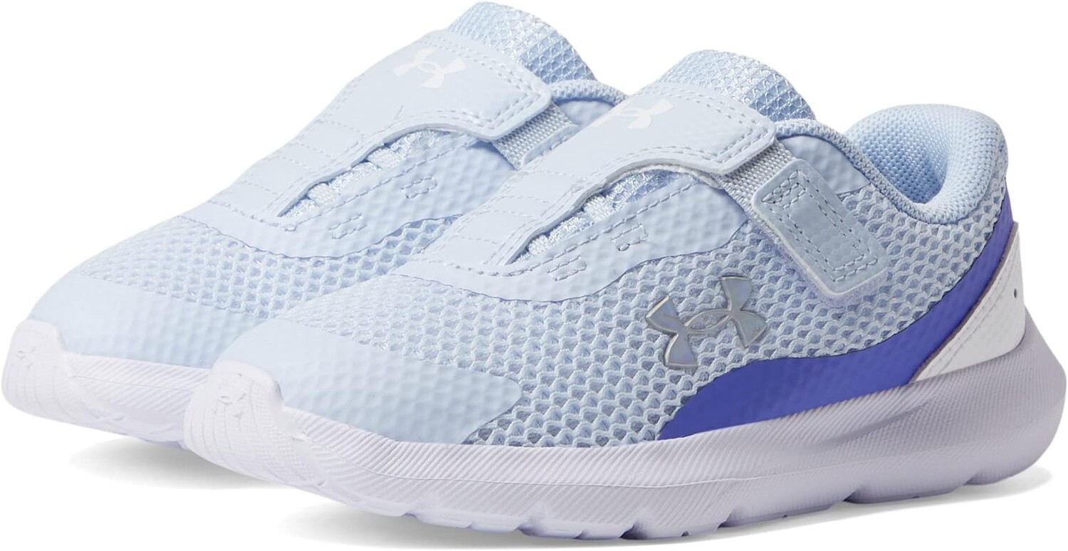 

Кроссовки Surge 3 AC Under Armour, цвет Oxford Blue/White/Iridescent