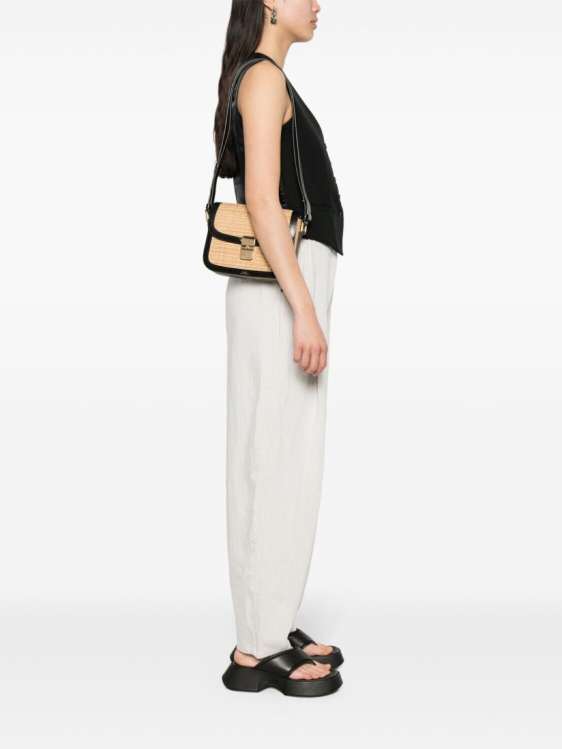 

A.P.C. сумка на плечо Grace, нейтральный цвет