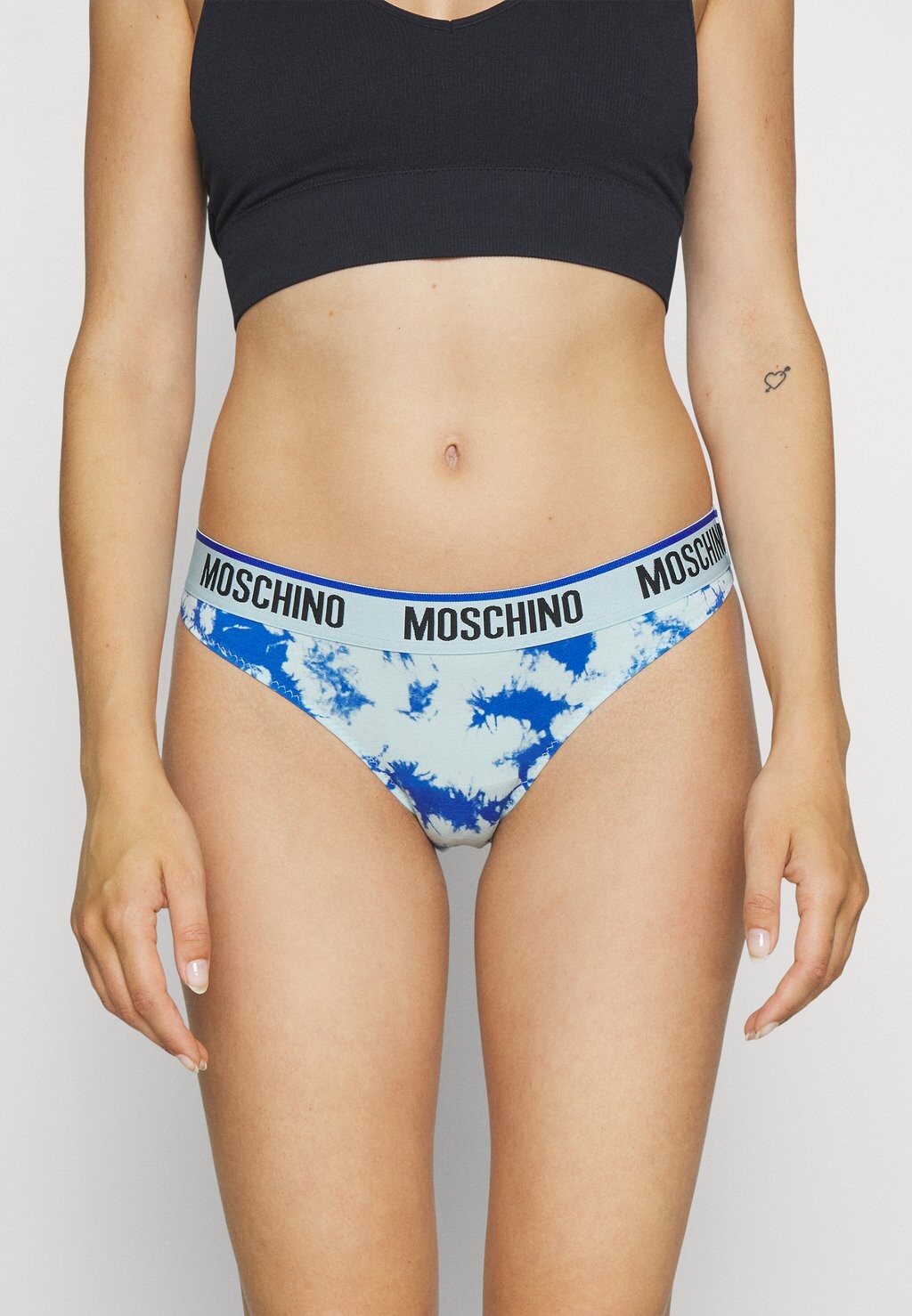 

Трусы Moschino Underwear БРИФ, цвет fantasy blue