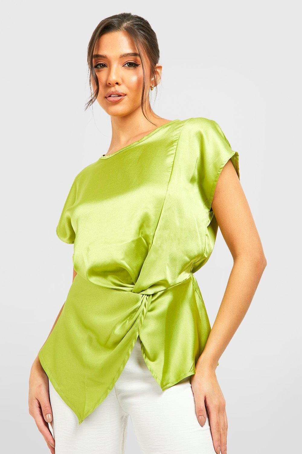 

Блузка с короткими рукавами из атласного узла Boohoo, шартрез