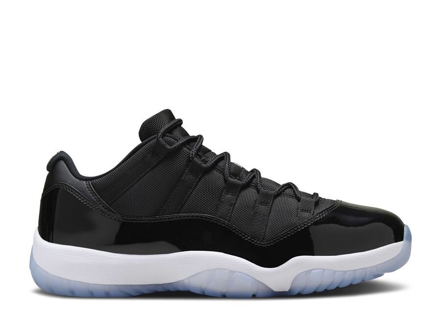 

Кроссовки Air Jordan Jordan 11 Retro Low 'Space Jam', черный, Серый