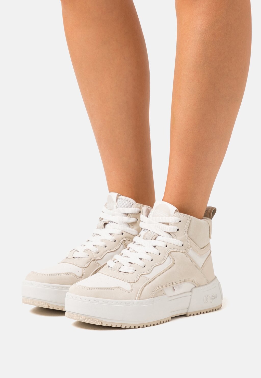 

Высокие туфли Buffalo RSE MID, бежевый