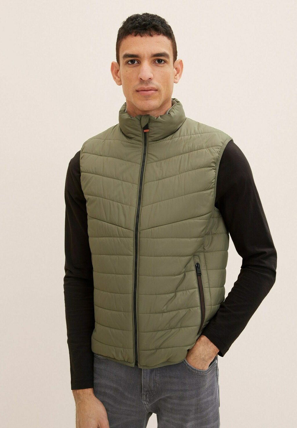

Жилет TOM TAILOR