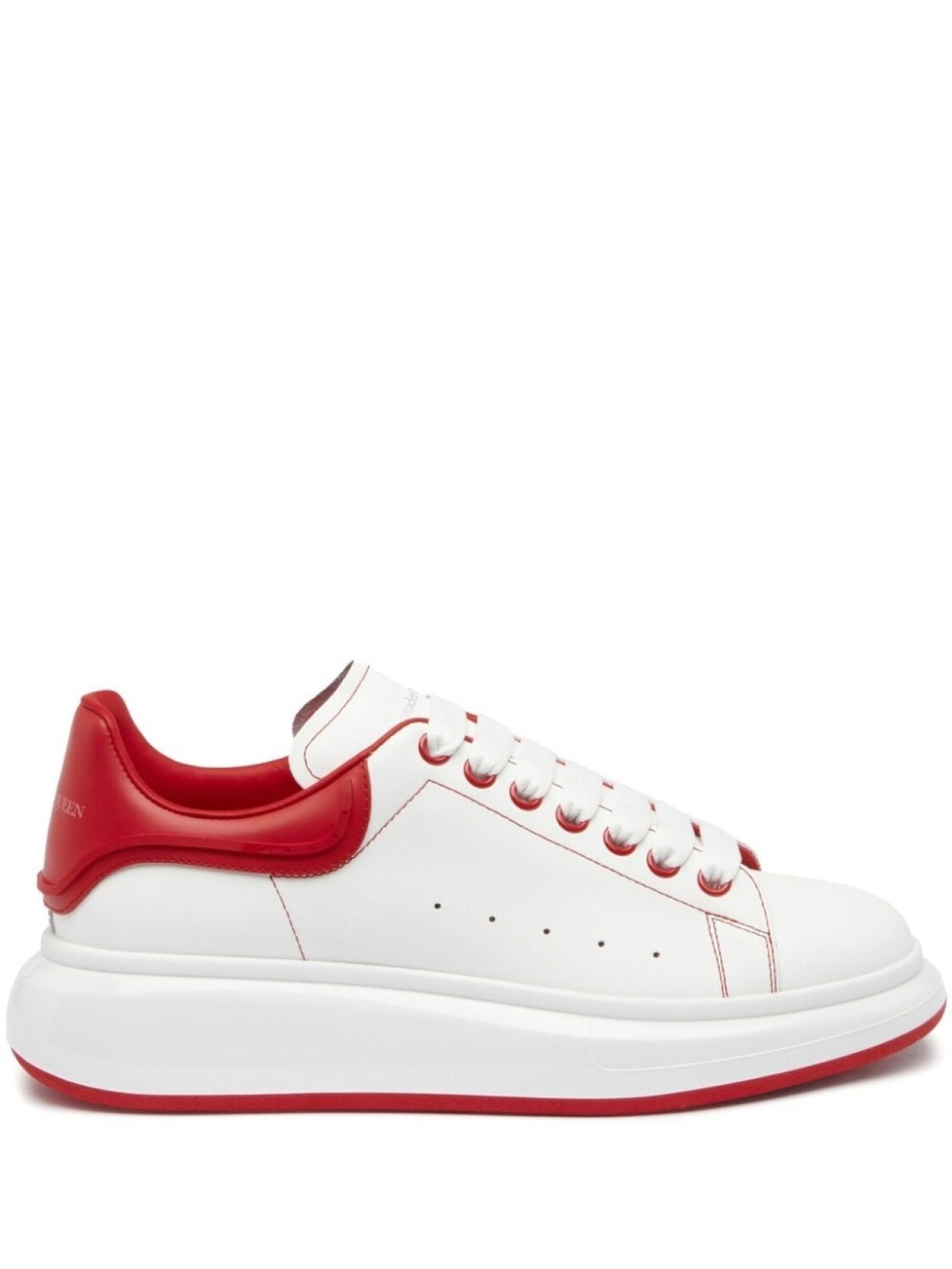 

Кроссовки Alexander McQueen on a Massive Sole, белый/красный
