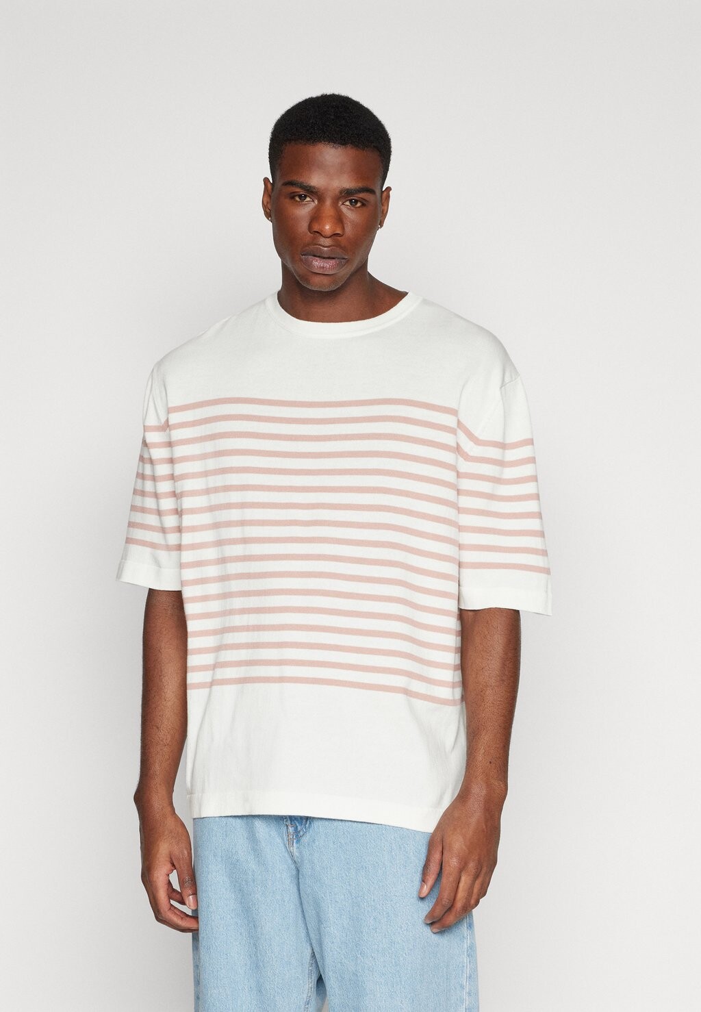 

Футболка с принтом UOMO LARDINI, цвет coral pink/white