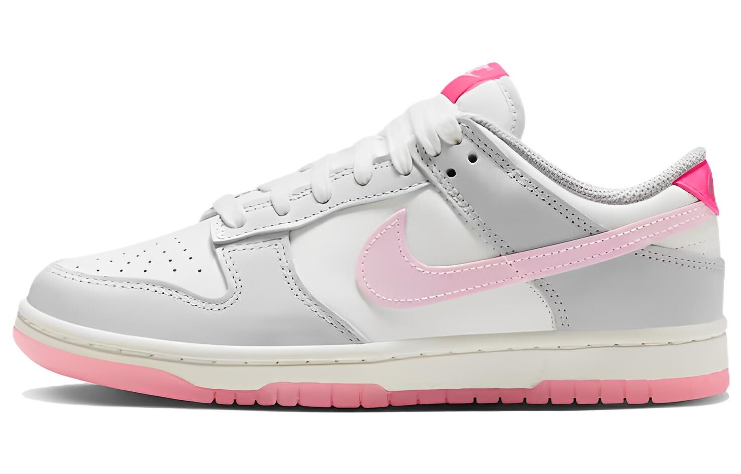 

Кроссовки Nike Dunk Low 520, розовый