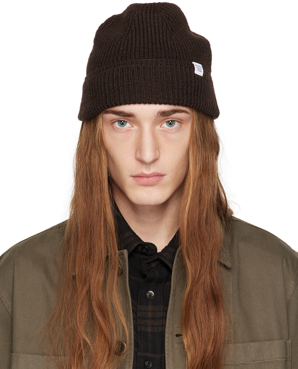 

Коричневая шапка в рубчик NORSE PROJECTS