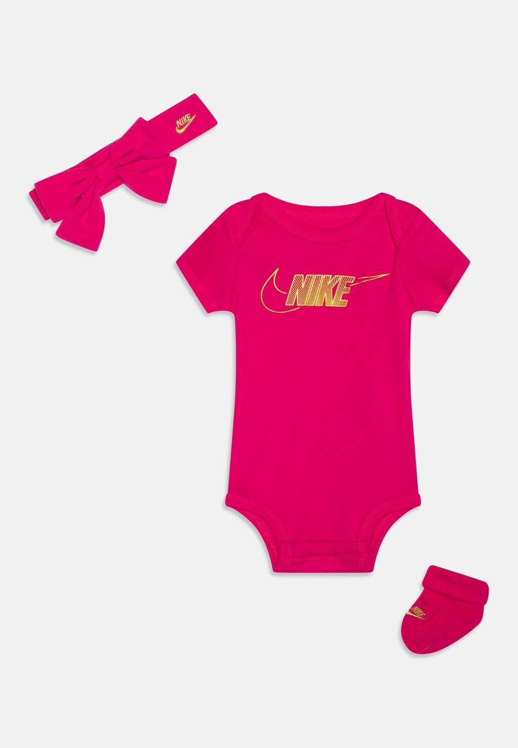 

Шапка Girls Set Nike, цвет fireberry