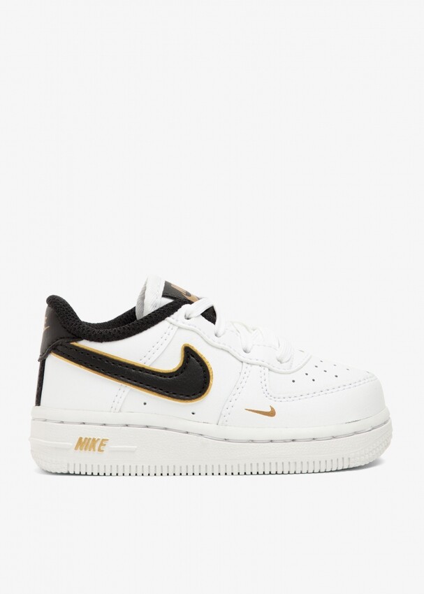 

Кроссовки Nike Air Force 1 LV8, белый