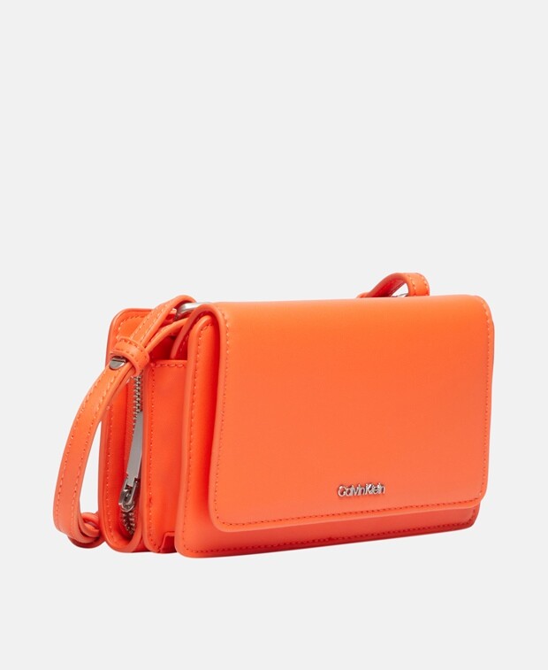 

Сумка-мессенджер Calvin Klein, цвет Pumpkin Orange