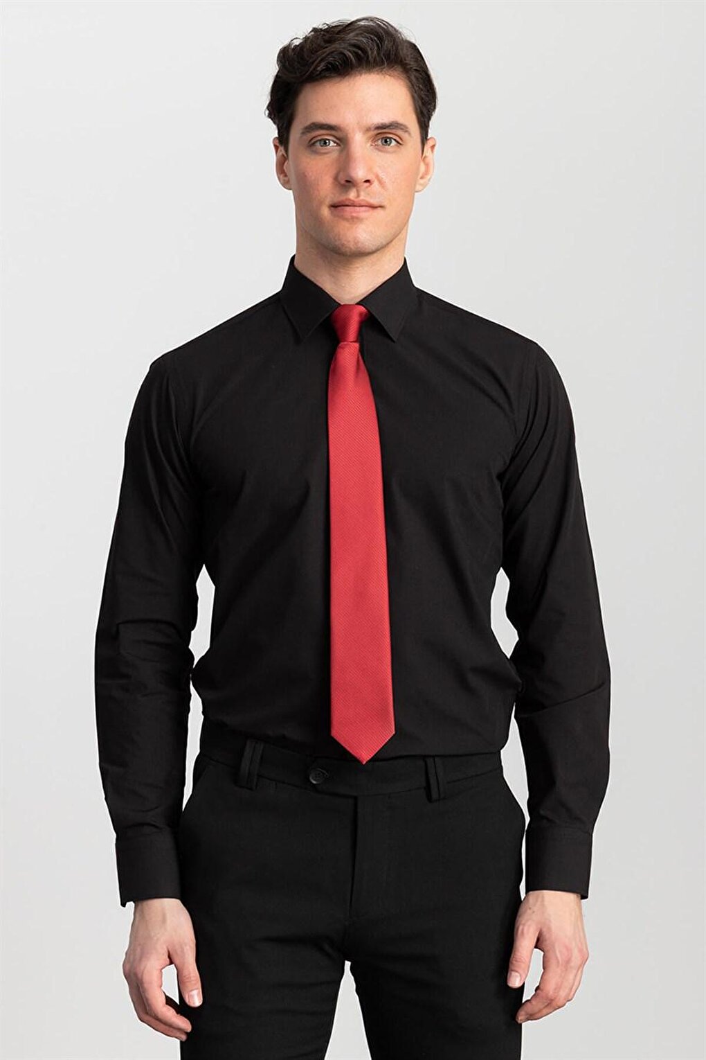 Современная приталенная хлопковая мужская черная рубашка, которую легко гладить TUDORS