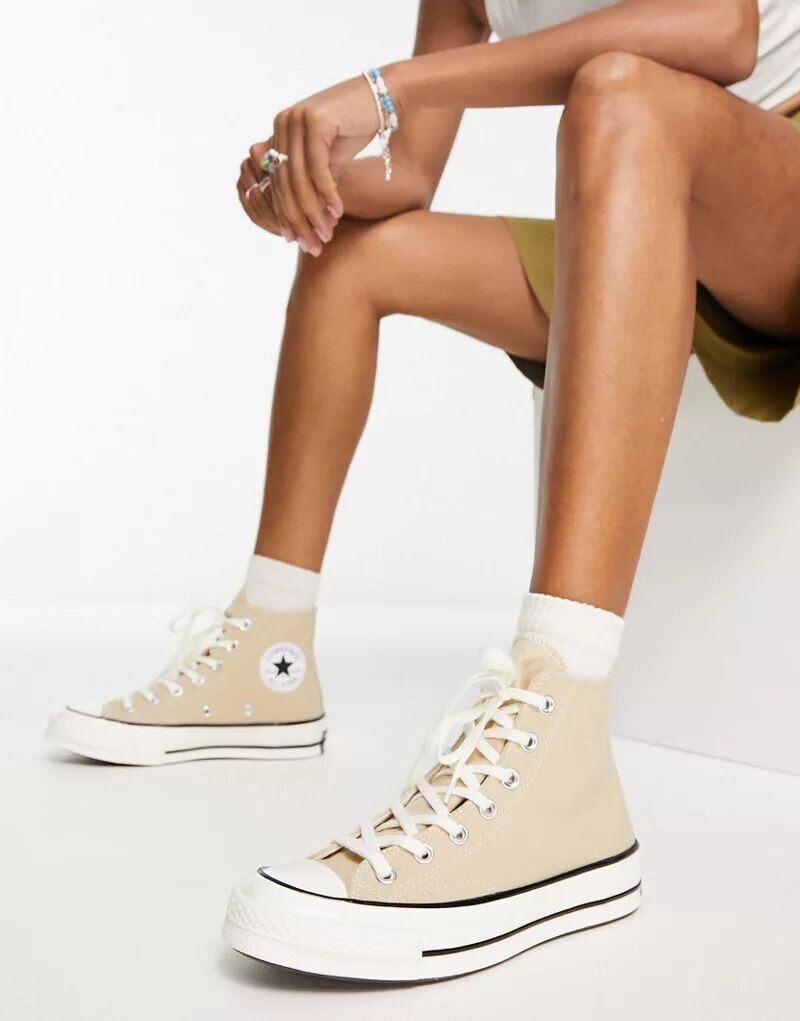 

Серые кроссовки Converse Chuck 70 Hi