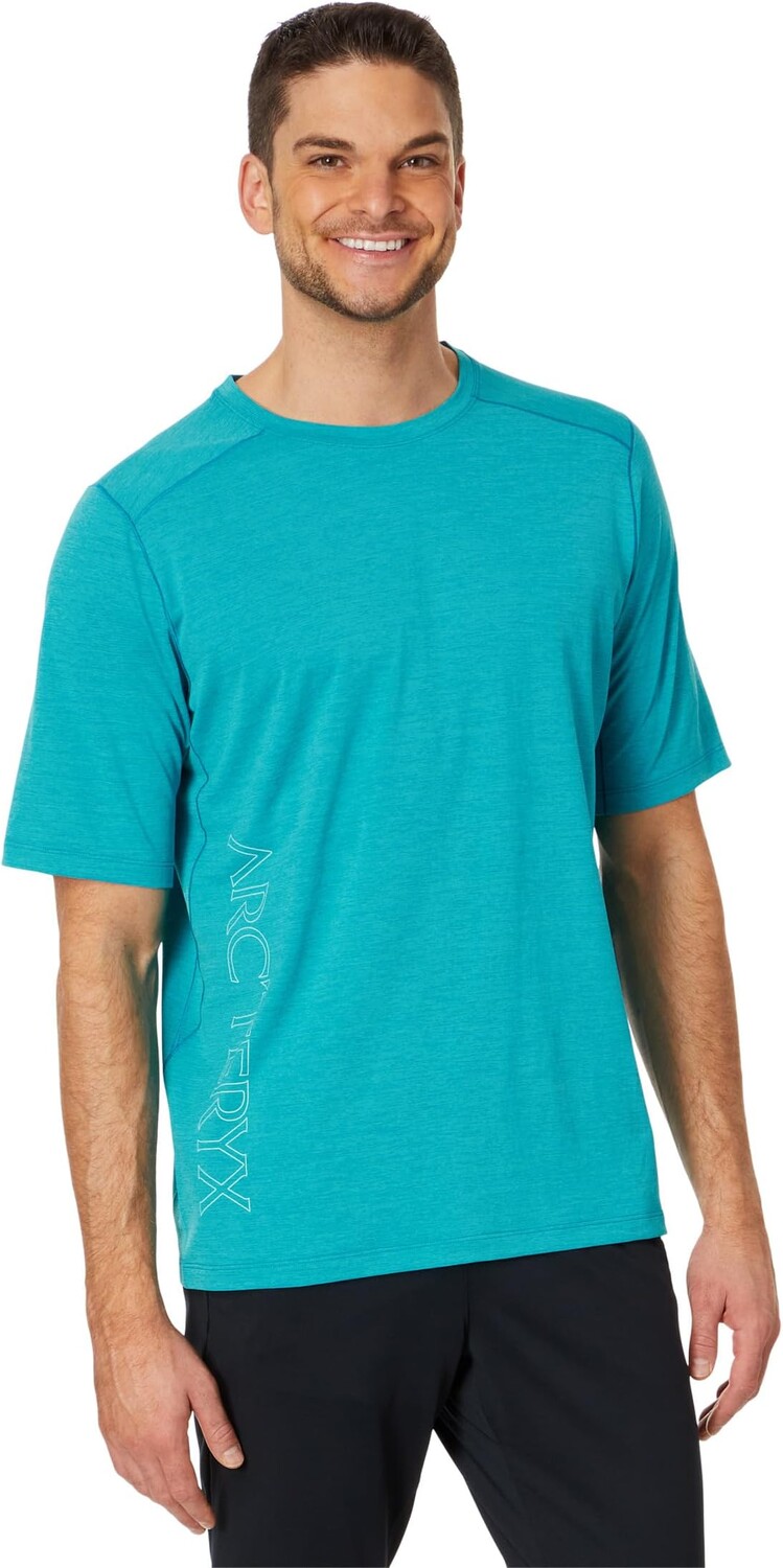 

Cormac Downword с коротким рукавом Arc'teryx, цвет Dark Blue Tetra Heather