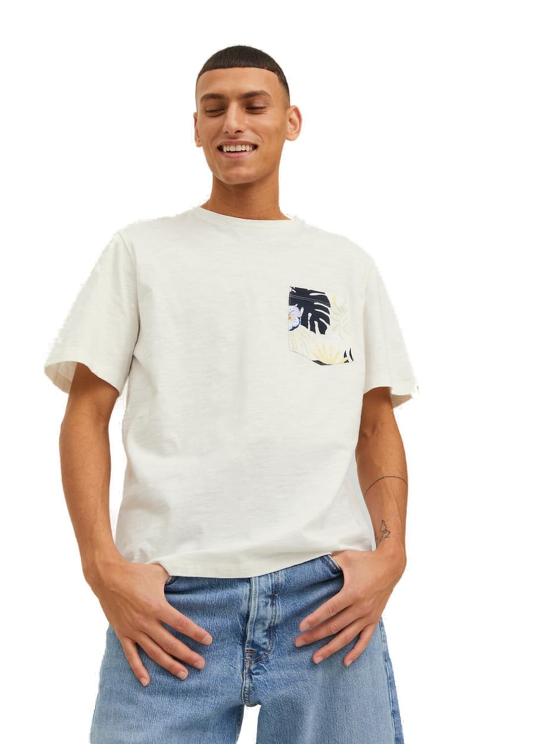 

Футболка Jack & Jones JORTULUM POCKET, белый