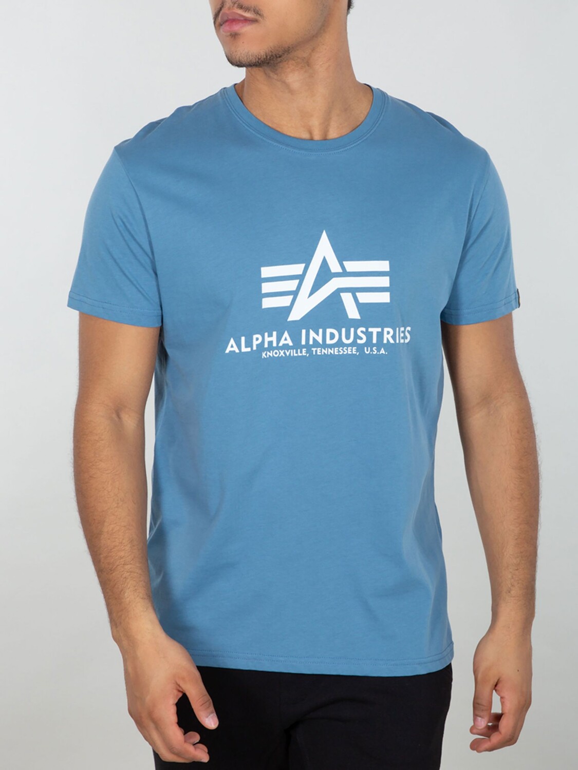 

Футболка с круглым вырезом и логотипом Alpha Industries, цвет Airforce Blue