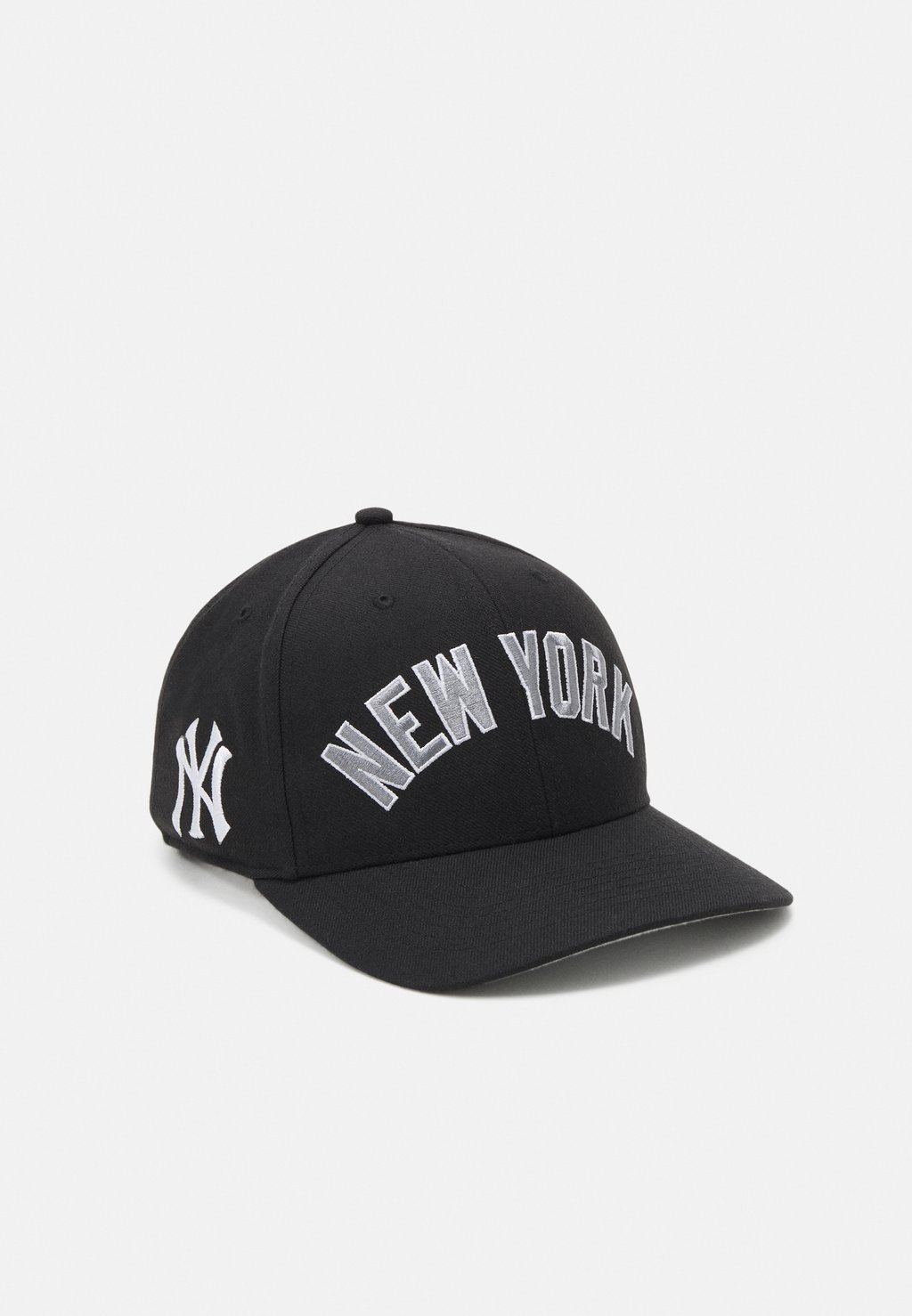 

Бейсболка MLB NEW YORK YANKEES REPLICA SCRIPT UNISEX '47, цвет black