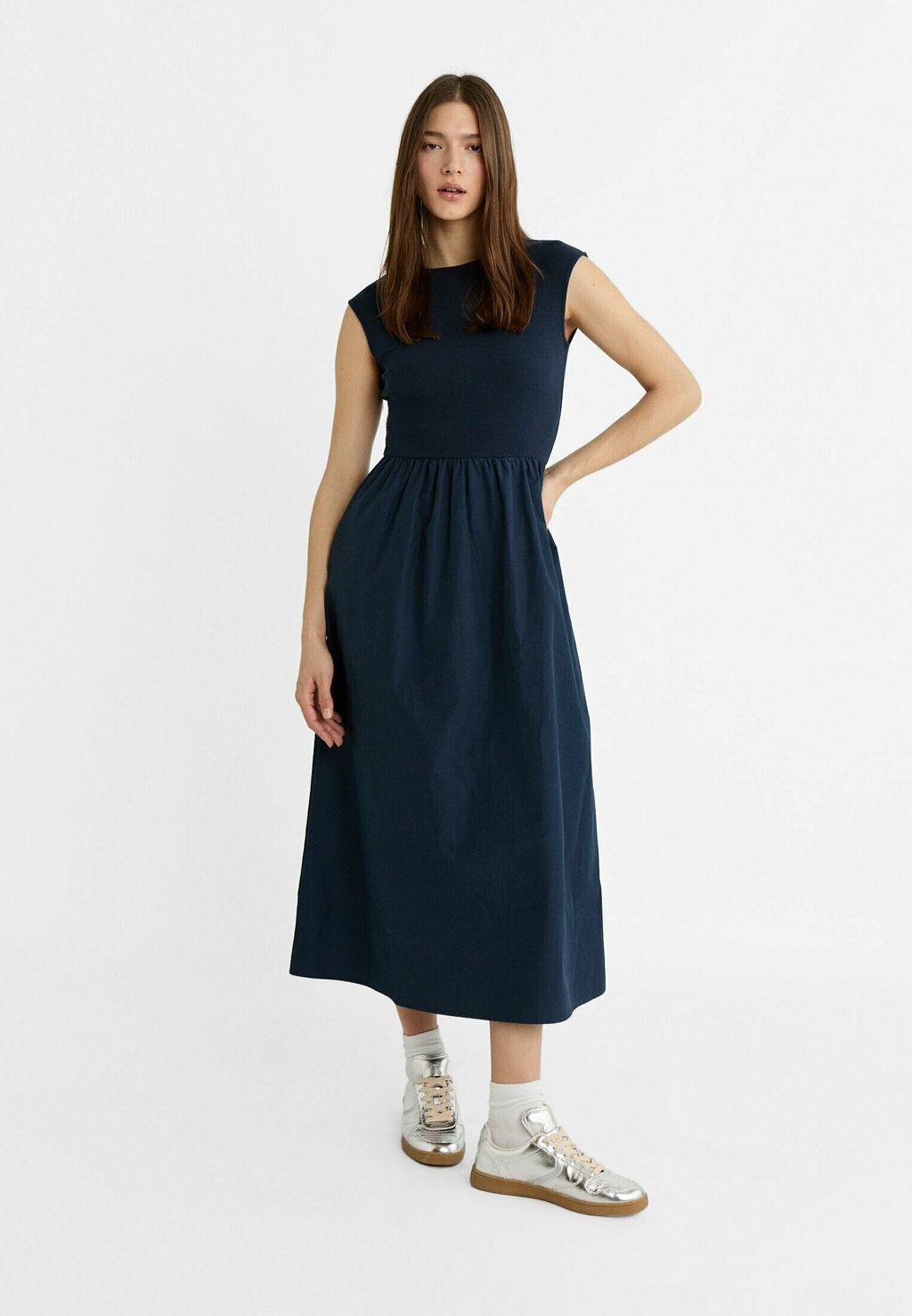 

Платье из джерси MINI SLEEVE Stradivarius, цвет dark blue