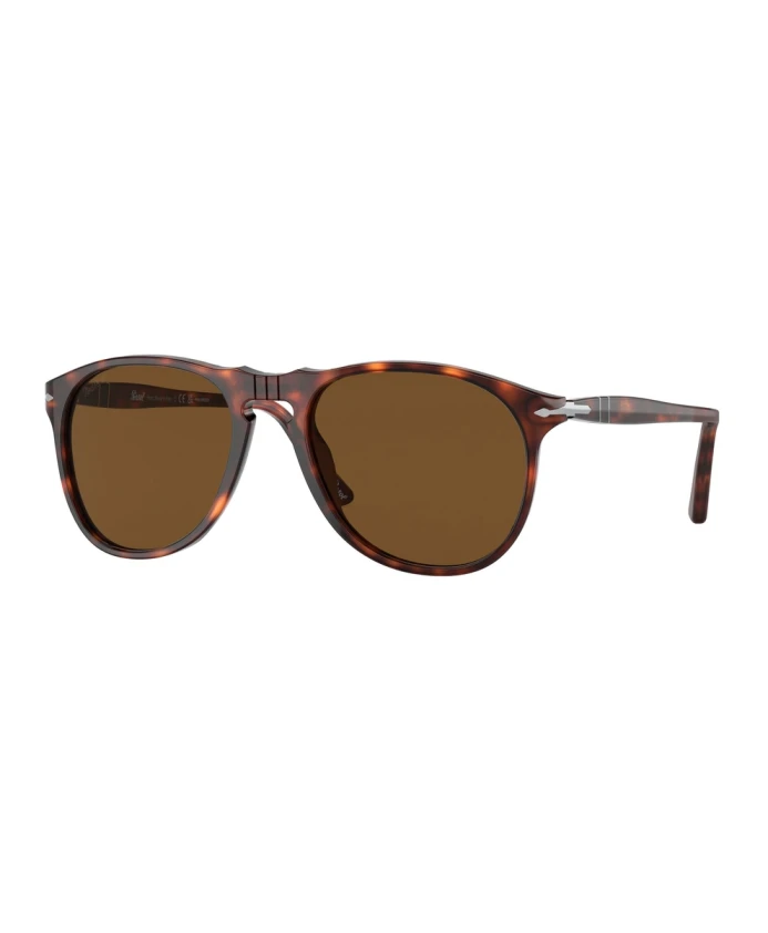 

Стильные солнцезащитные очки с поляризационными линзами. Persol, коричневый