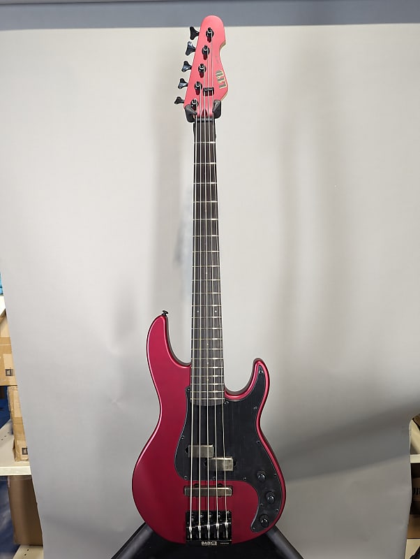 Басс гитара ESP LTD AP-5 Candy Apple Red Satin 5-String Bass Guitar