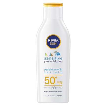 цена Sun Babies & Kids Sensitive Protect 50+ Molto Alta 200мл, Nivea