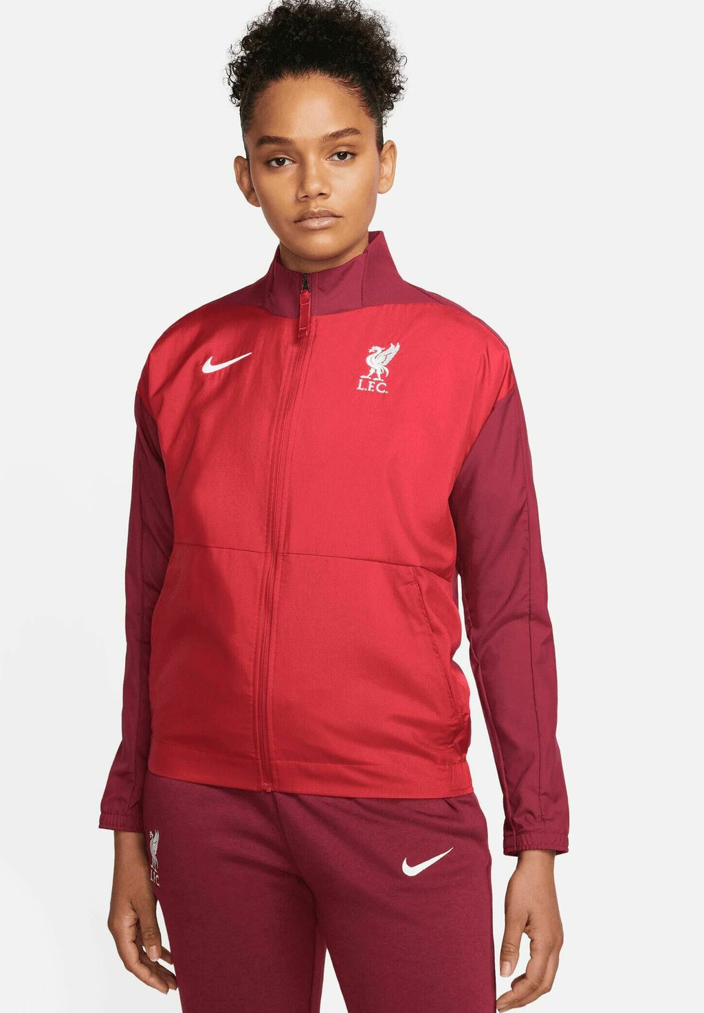 Спортивная куртка Nike fitsch red white