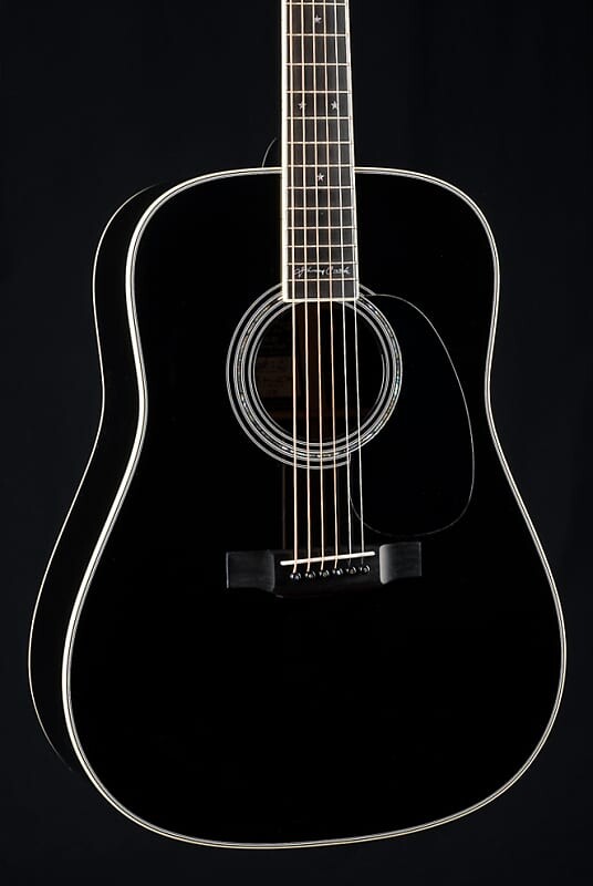 

Акустическая гитара Martin D-35 Johnny Cash Commemorative Edition Indian Rosewood and Engelmann Spruce NEW