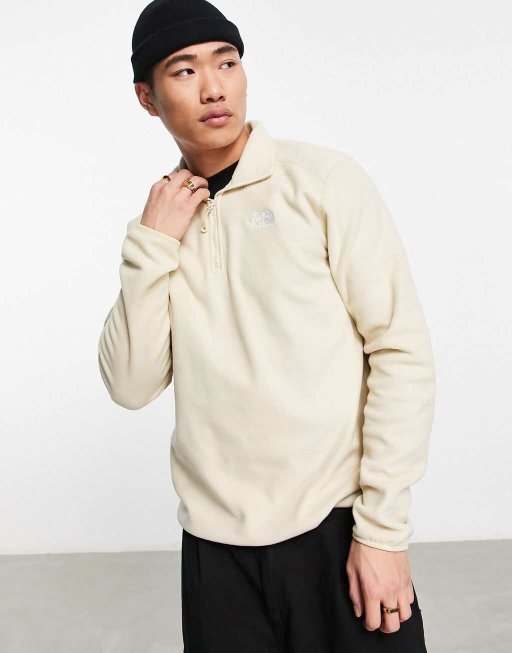 

Флисовая куртка The North Face Glacier 100 на молнии 1/4 цвета Off White