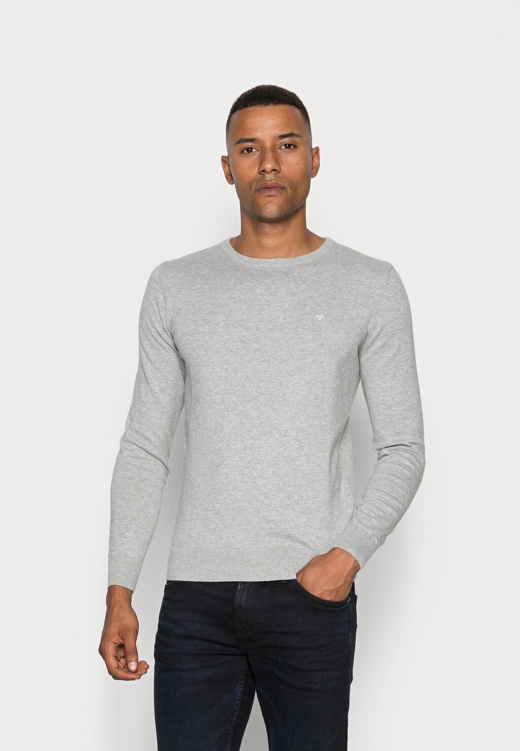 

Свитер BASIC CREW NECK TOM TAILOR, светлый нежно-серый меланж