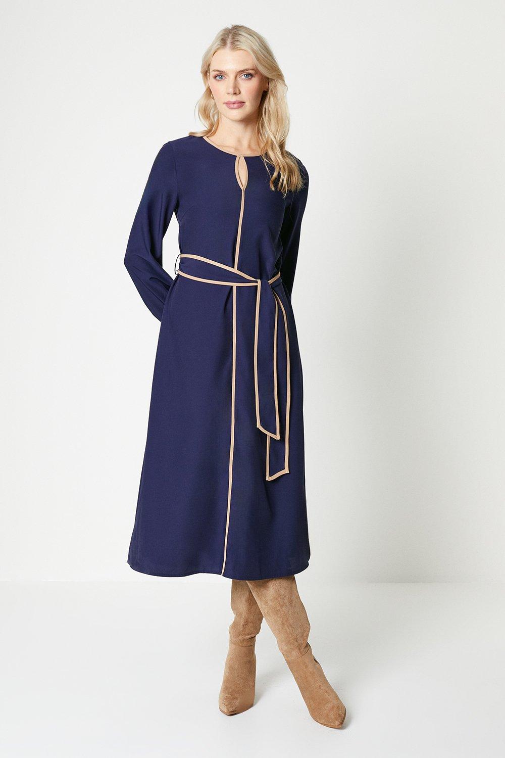 Платье миди премиум-класса с контрастной окантовкой и поясом Debenhams, темно-синий