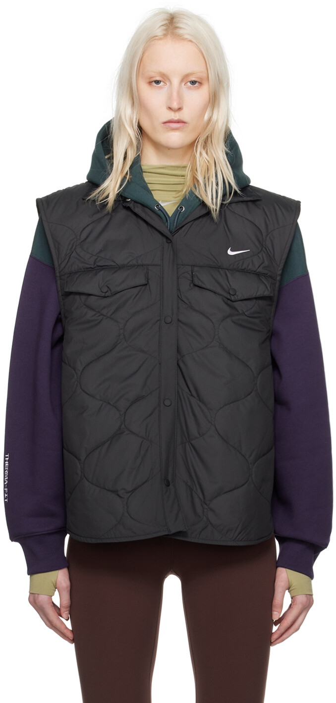 

Черный жилет с воротником-стойкой Nike