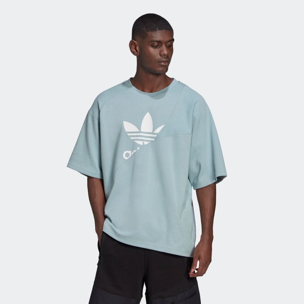 

Футболка Adidas HC4509, серый