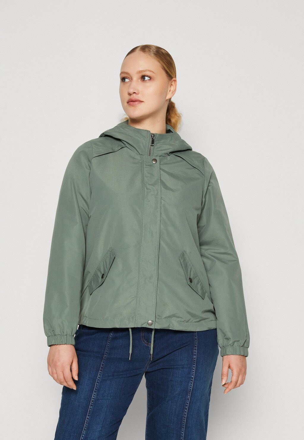 

Куртка летняя Vero Moda