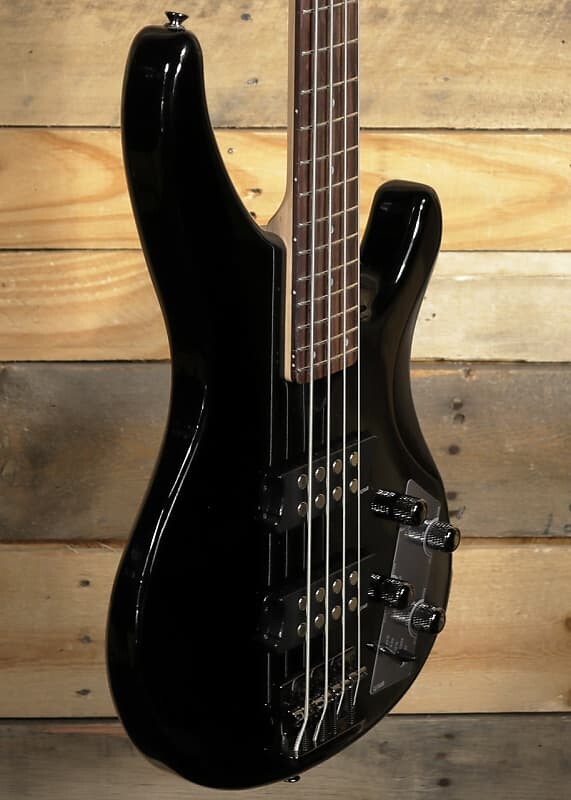 

Басс гитара Yamaha TRBX304 4-String Bass Black