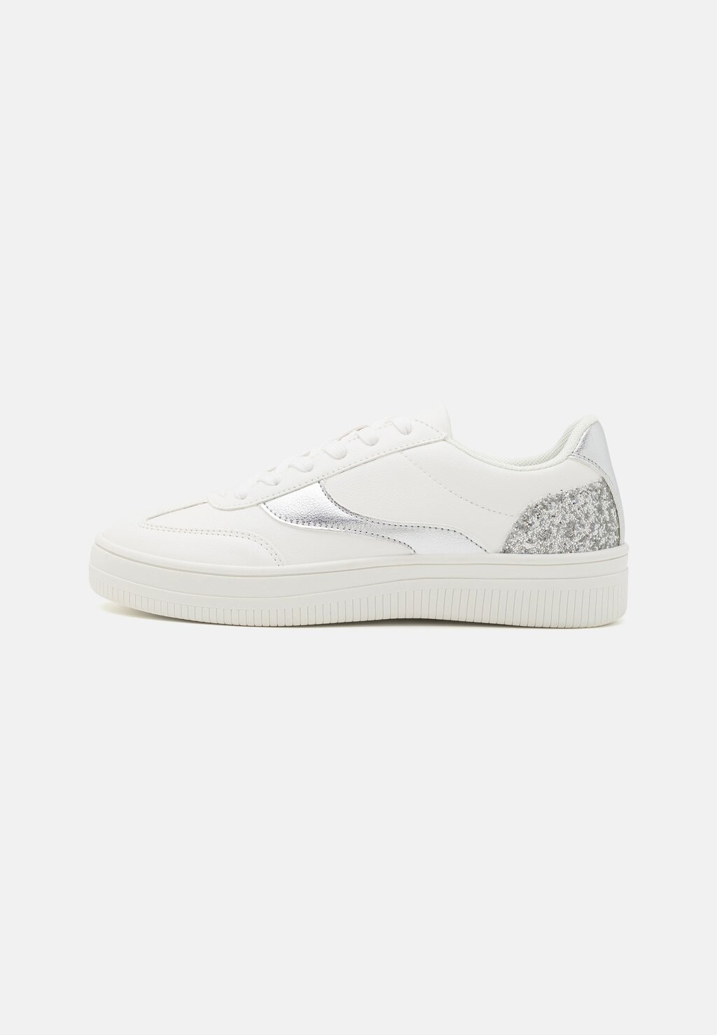 

Низкие кеды Even&Odd, цвет white/silver