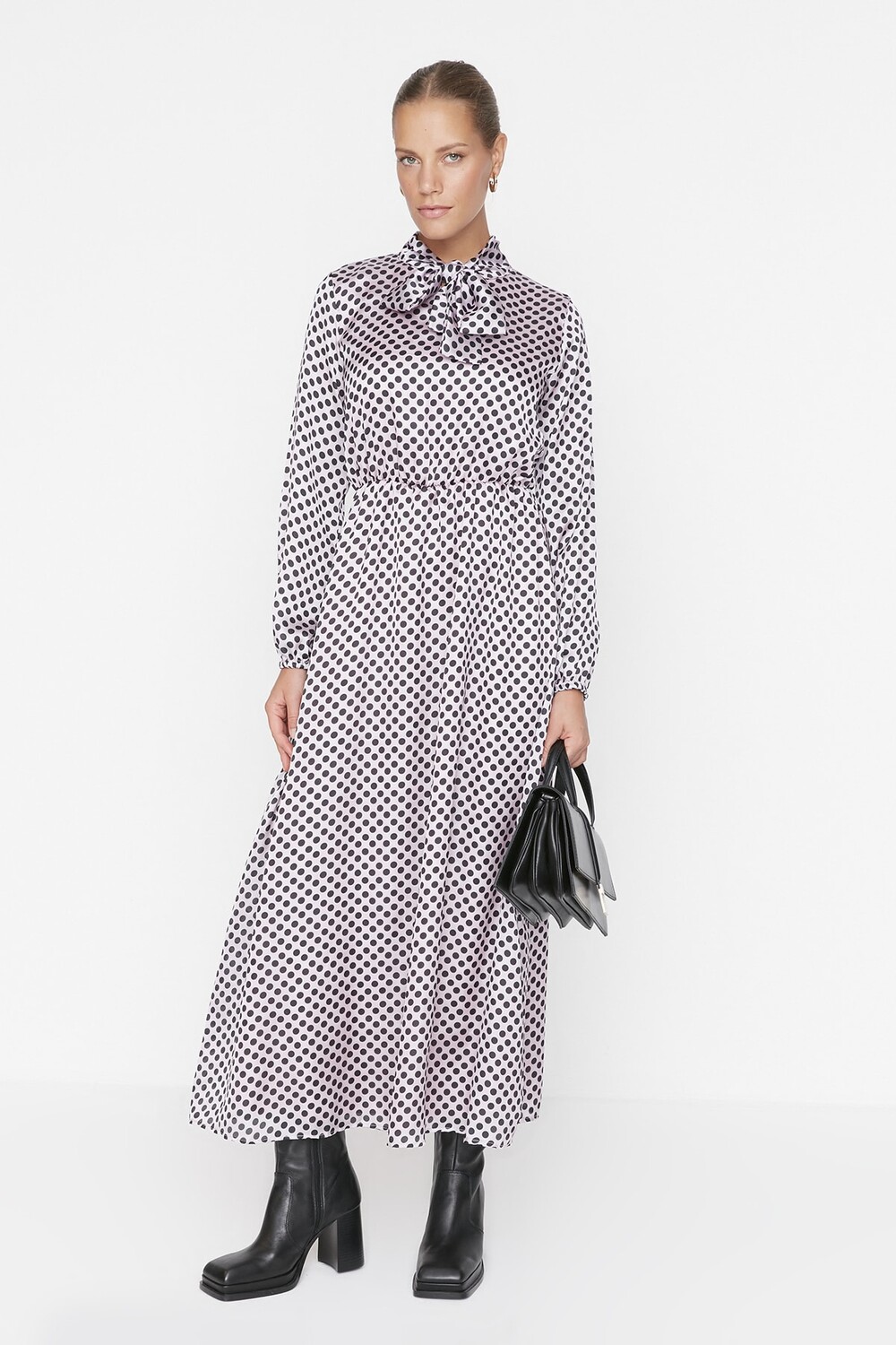 

Платье - Черное - А-силуэт Trendyol Modest, черный