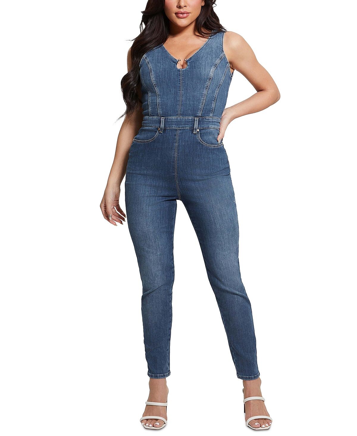 

Женский джинсовый комбинезон Ester с подковообразным вырезом GUESS