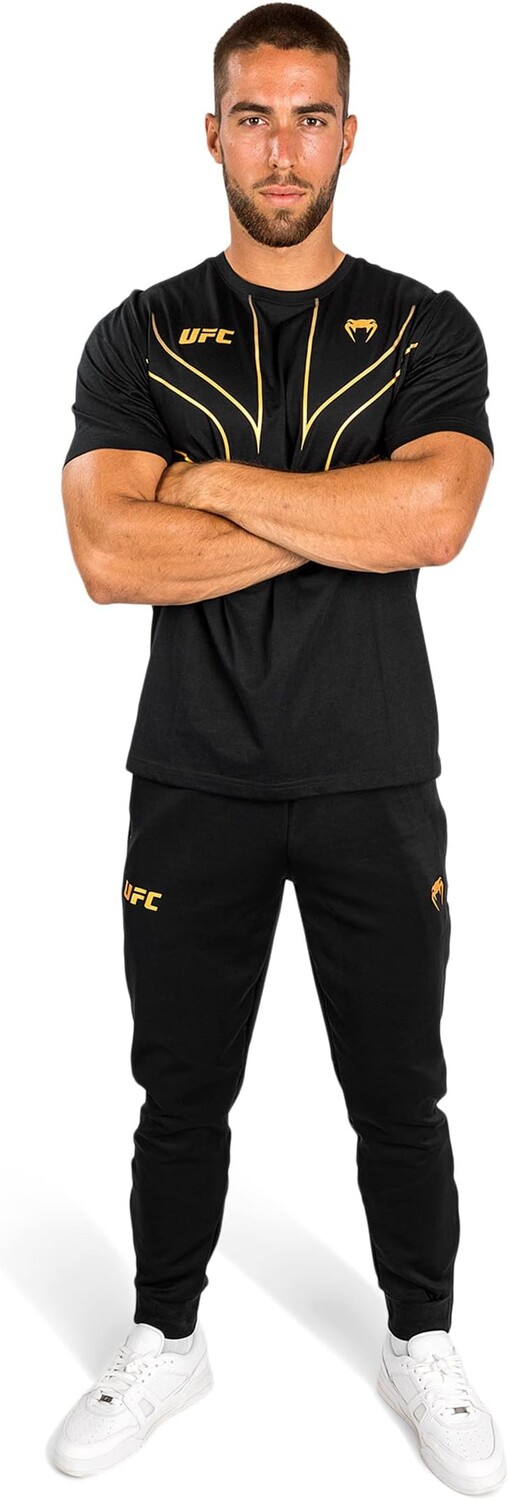 

Реплика футболки UFC Fight Night 2.0 VENUM, цвет Black/Gold
